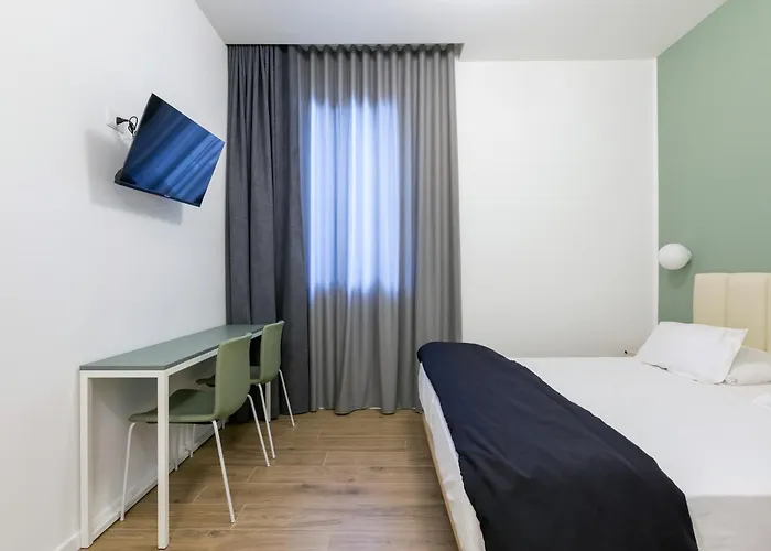 Re Di Luciano Guest House 2